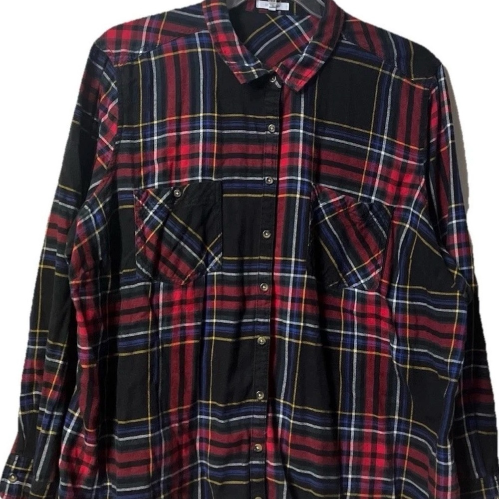 Maurice’s ~ Women’s ~ Top ~ Size 3 ~ Shirt ~ 3X ~ Long Sleeve ~ Plaid